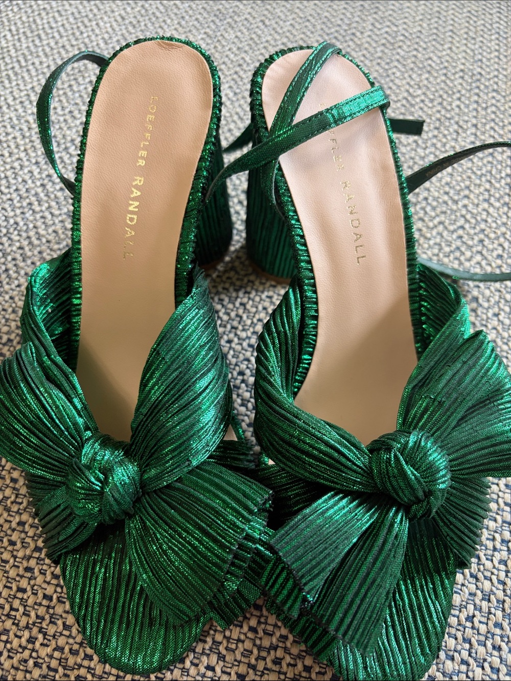 Loeffler Randall Camille Metallic Emerald Green Bow heels - Picture 4 of 7